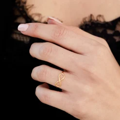 ANILLO INFINITY GOLD