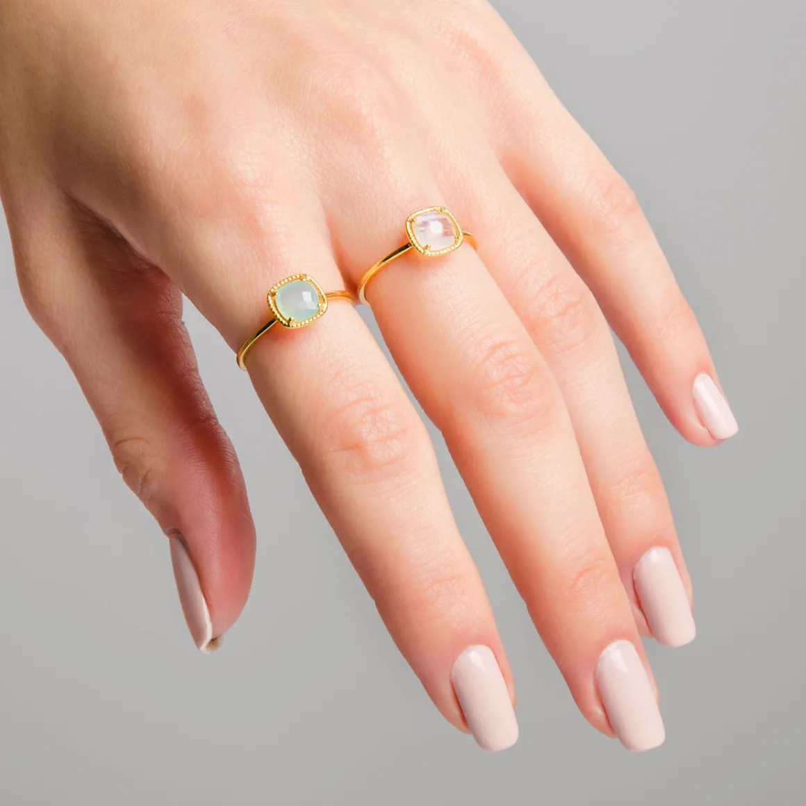 ANILLO NOOR MOONSTONE GOLD