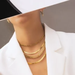 COLLAR GLEN L