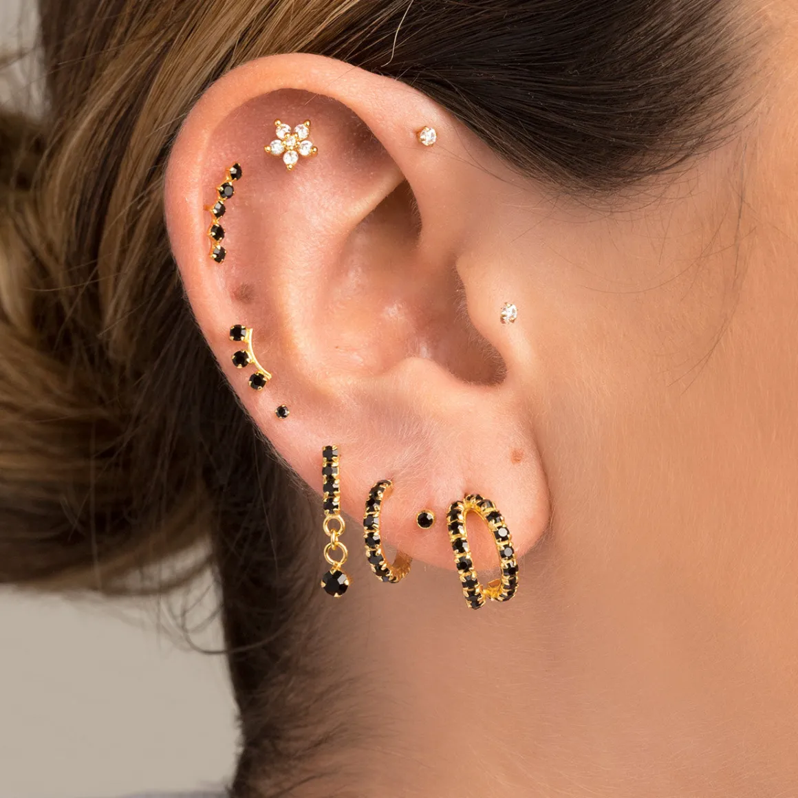 PENDIENTES ELVIRA BLACK GOLD