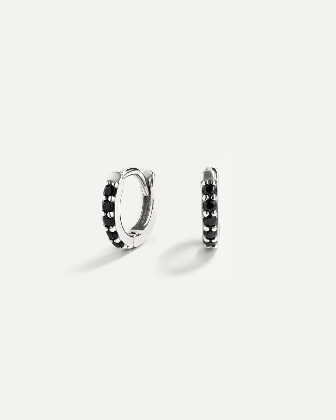 PENDIENTES HOOPS BRIGHT BLACK MINI SILVER