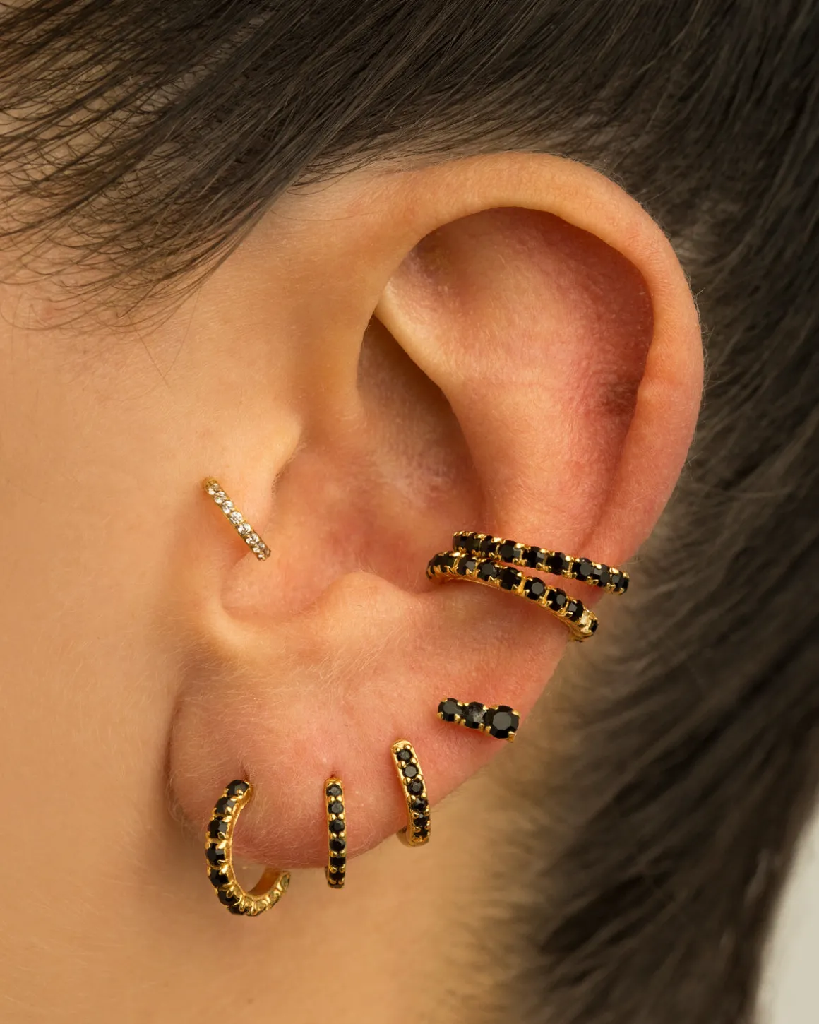 PENDIENTES HOOPS BRIGHT BLACK GOLD