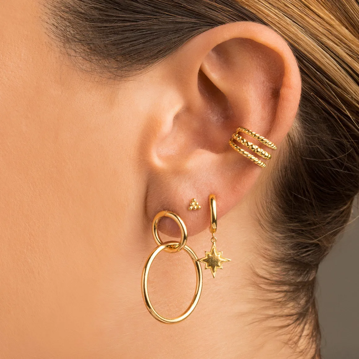 PENDIENTES LIBRA GOLD