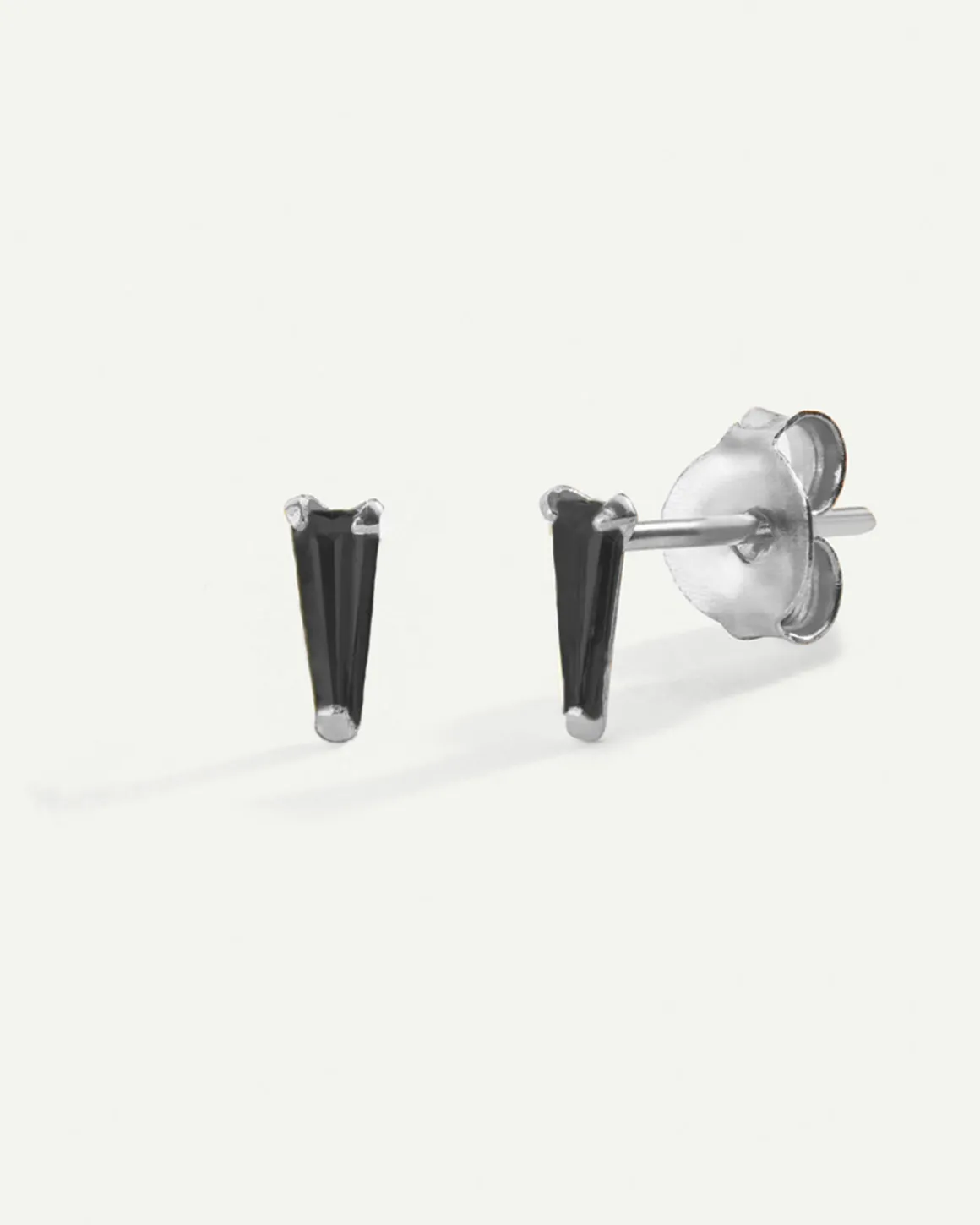 PENDIENTES NIB BLACK SILVER
