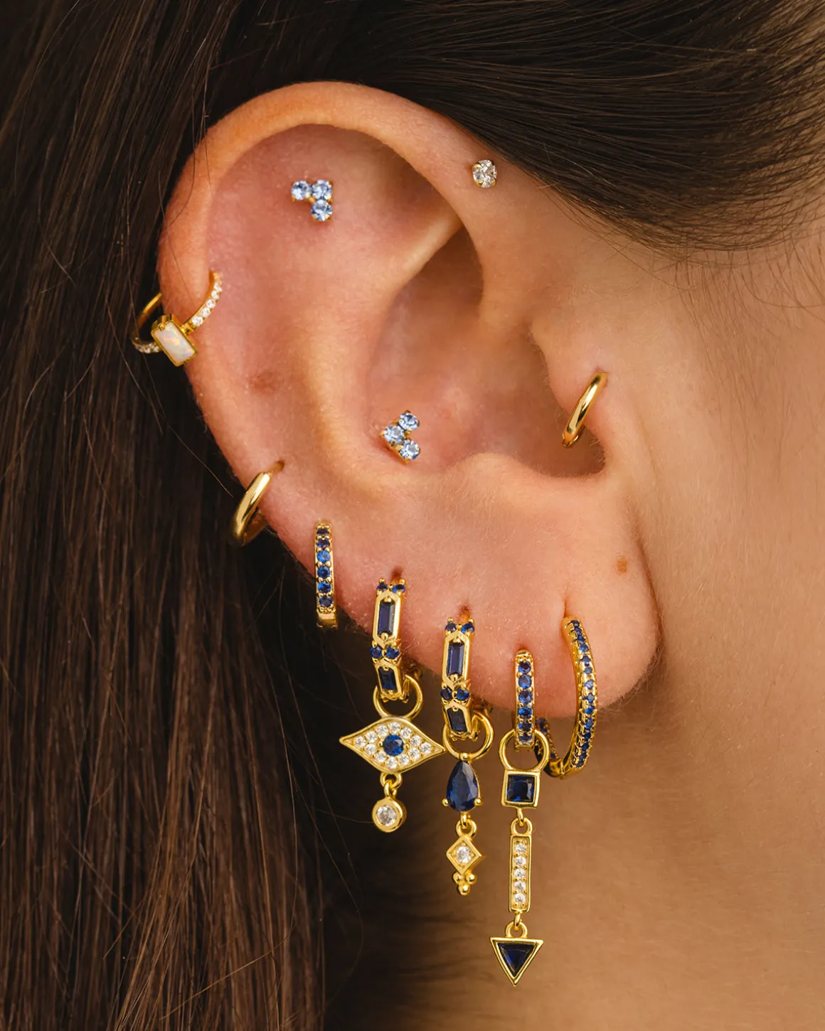 PENDIENTES VIRGO BLUE LIGHT GOLD