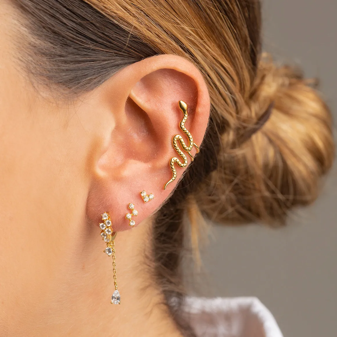 PENDIENTES VIRGO GOLD